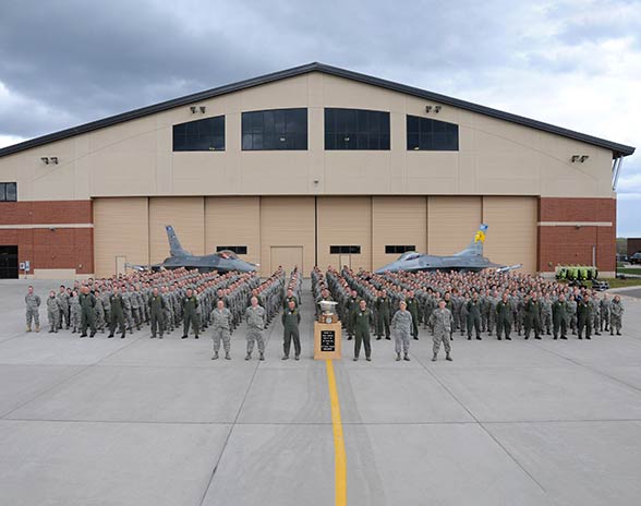 SE_LR_military